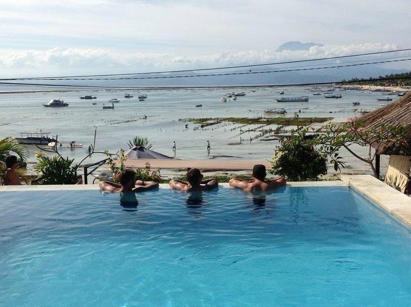 Ware Ware Surf Bungalow Lembongan Нуса Лембонган Екстериор снимка