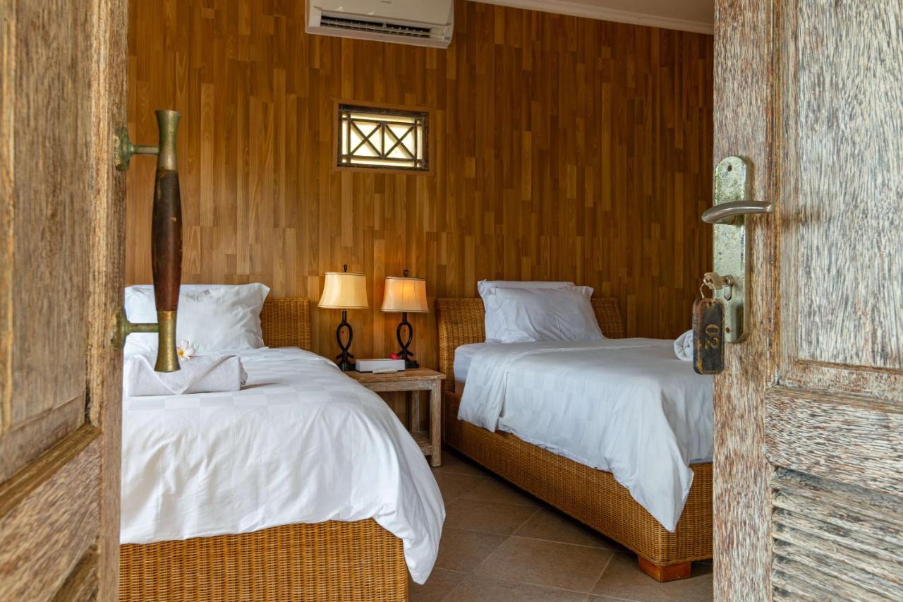 Ware Ware Surf Bungalow Lembongan Нуса Лембонган Екстериор снимка